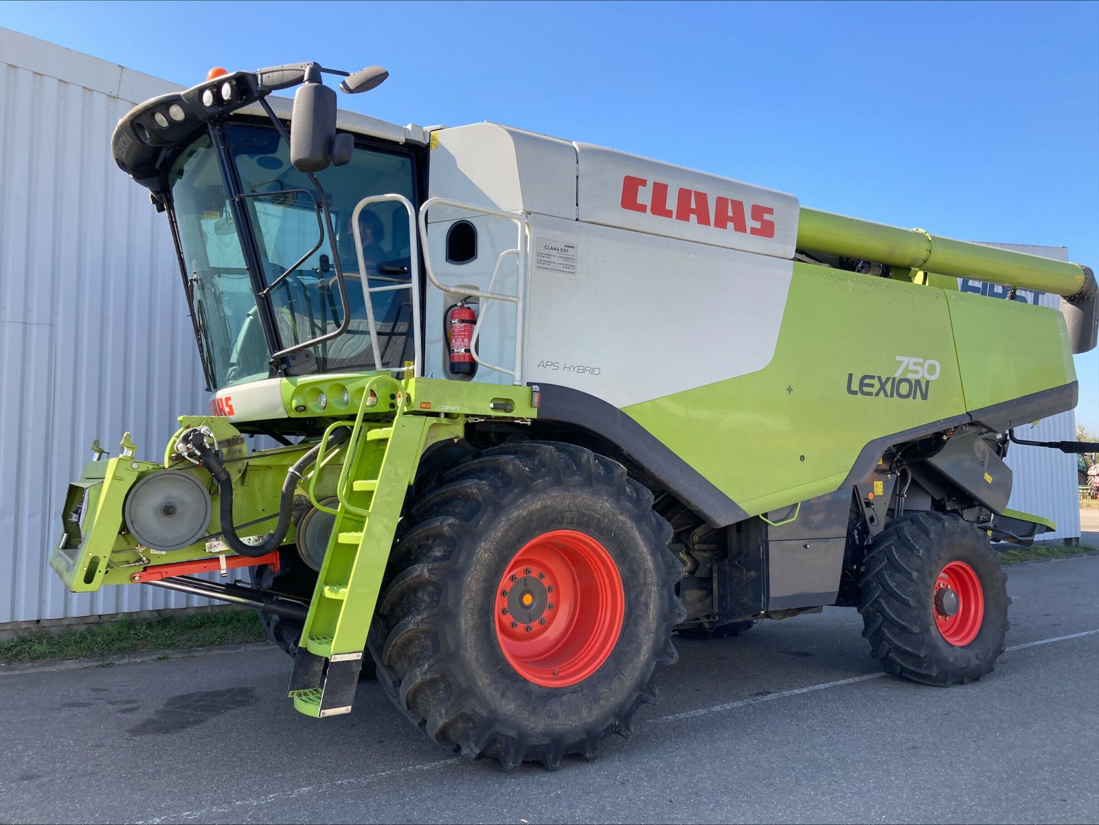 Mähdrescher Türe ait CLAAS LEXION 750 T4I, Gebrauchtmaschine içinde CHEMINOT (resim 1)