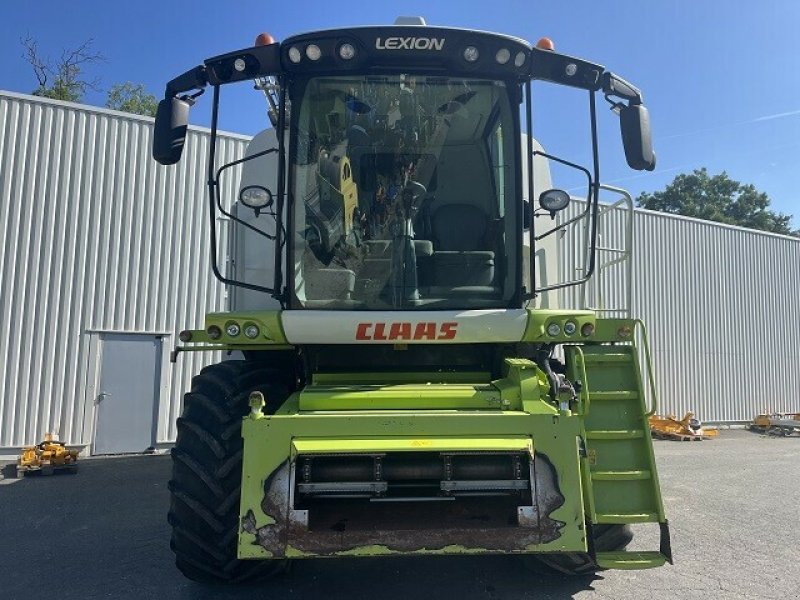 Mähdrescher typu CLAAS LEXION 750 T4I, Gebrauchtmaschine v Charnay-lès-macon (Obrázok 5)