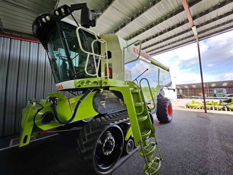 Mähdrescher tip CLAAS LEXION 750 TERRA TRAC Incl. CLAAS Vario 770 skærebord. Ryste maskine på bælter. Ring til Ulrik på 40255544. Jeg snakker Jysk, tysk og Engelsk., Gebrauchtmaschine in Kolding (Poză 1)