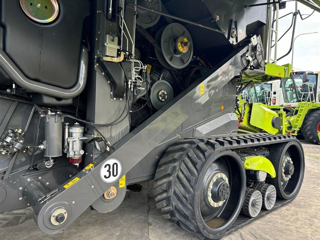 Mähdrescher типа CLAAS LEXION 750 TERRA TRAC Incl. Skærebord og vogn. GPS. S10 Skærm. Ring til Ulrik på 40255544. Jeg snakker Jysk, tysk og engelsk., Gebrauchtmaschine в Kolding (Фотография 6)