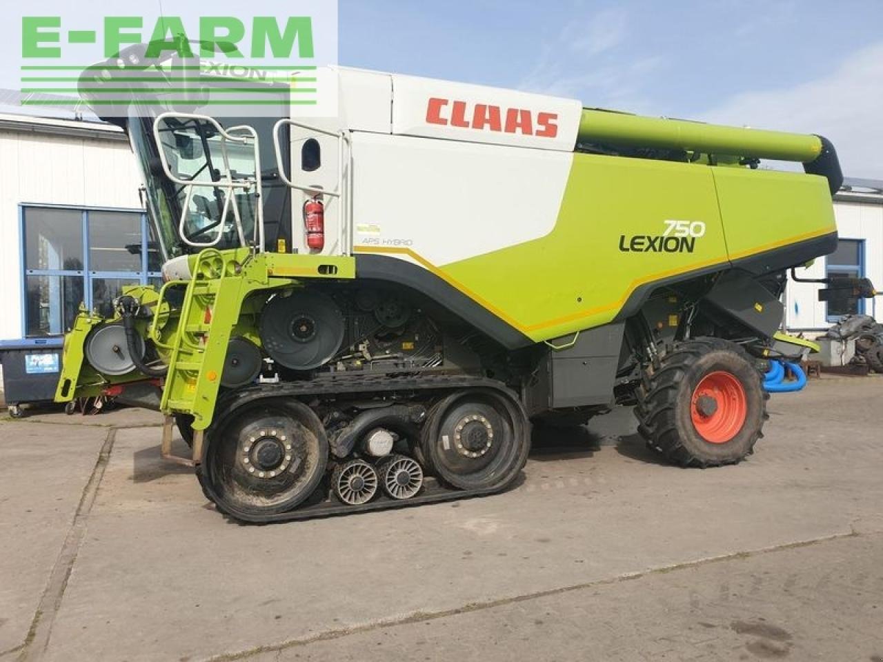 Mähdrescher of the type CLAAS lexion 750 tt allrad + vario 770, Gebrauchtmaschine in NEUENDORF AM SPECK (Picture 1)