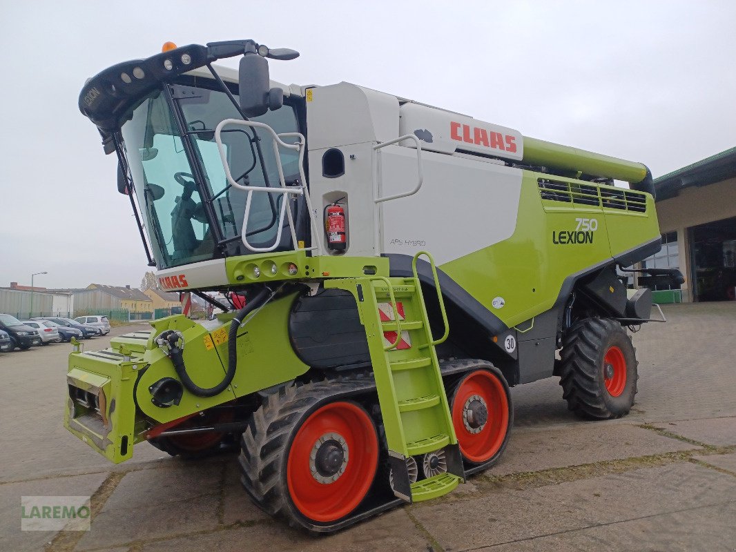 Mähdrescher typu CLAAS LEXION 750 TT TerraTrac + V 770, Gebrauchtmaschine w Langenwetzendorf (Zdjęcie 27)