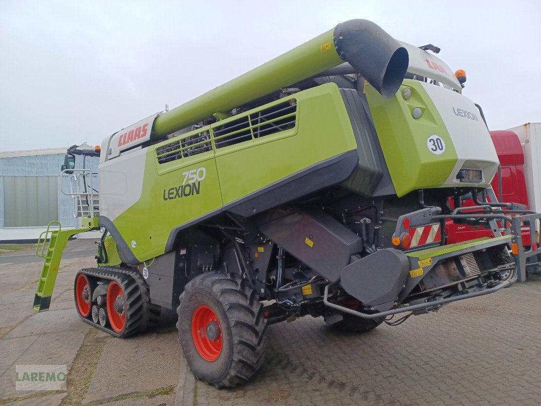 Mähdrescher Türe ait CLAAS LEXION 750 TT TerraTrac + V 770, Gebrauchtmaschine içinde Langenwetzendorf (resim 28)