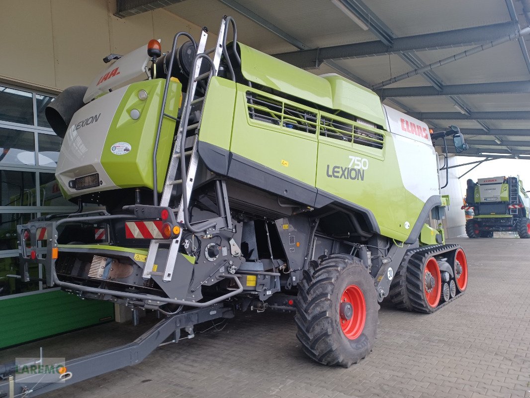 Mähdrescher Türe ait CLAAS LEXION 750 TT TerraTrac + V 770, Gebrauchtmaschine içinde Langenwetzendorf (resim 3)