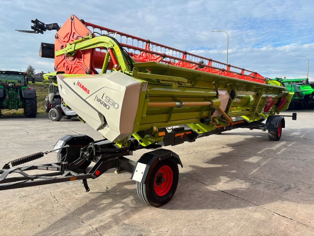 Mähdrescher des Typs CLAAS LEXION 750 TT, Gebrauchtmaschine in Baillonville (Bild 4)