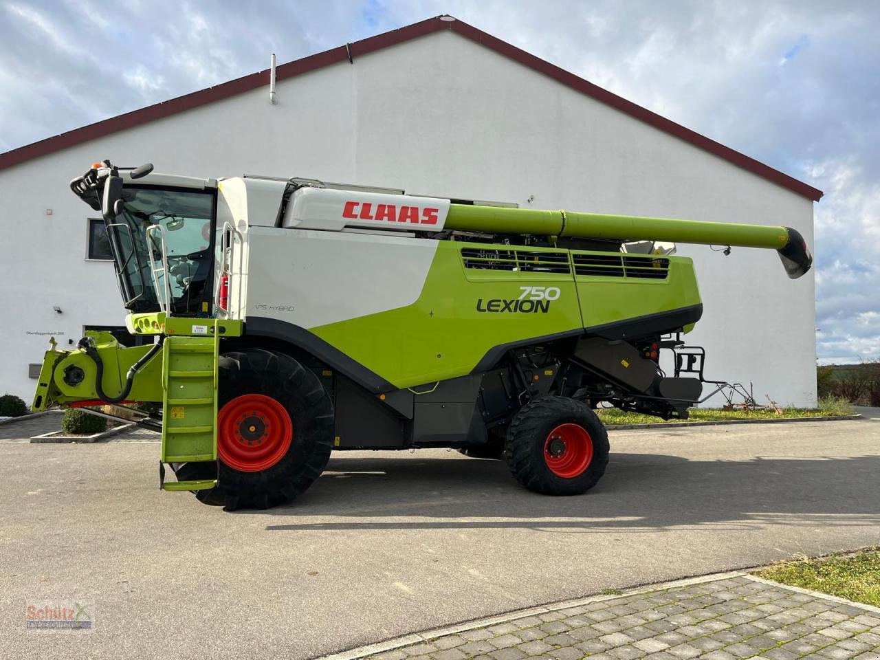 Mähdrescher van het type CLAAS Lexion 750 V-Kanal 3D, Gebrauchtmaschine in Schierling (Foto 4)