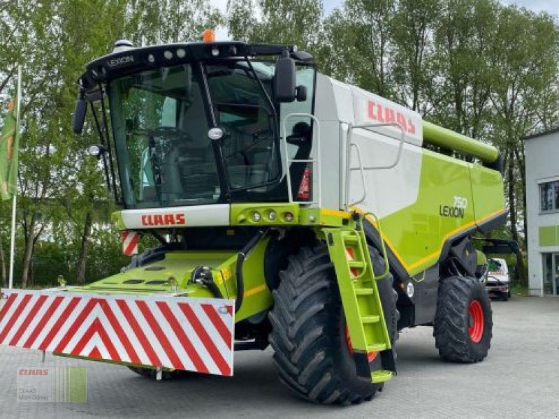 Mähdrescher des Typs CLAAS LEXION 750, Gebrauchtmaschine in Vohburg (Bild 1)