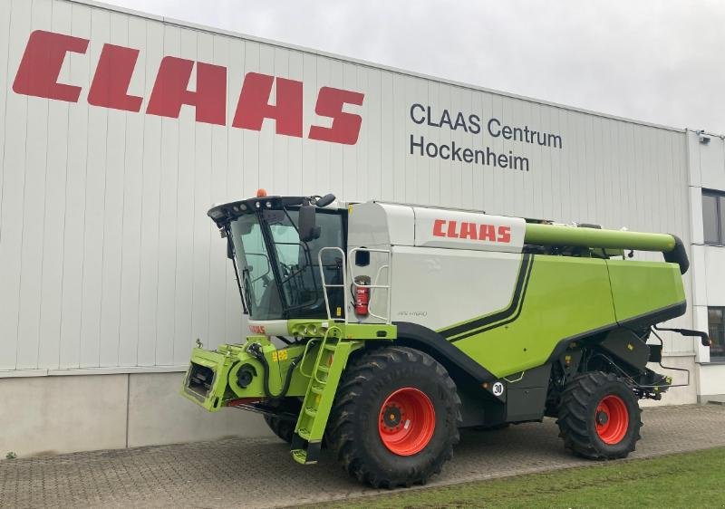 Mähdrescher van het type CLAAS LEXION 750, Gebrauchtmaschine in Hockenheim (Foto 1)