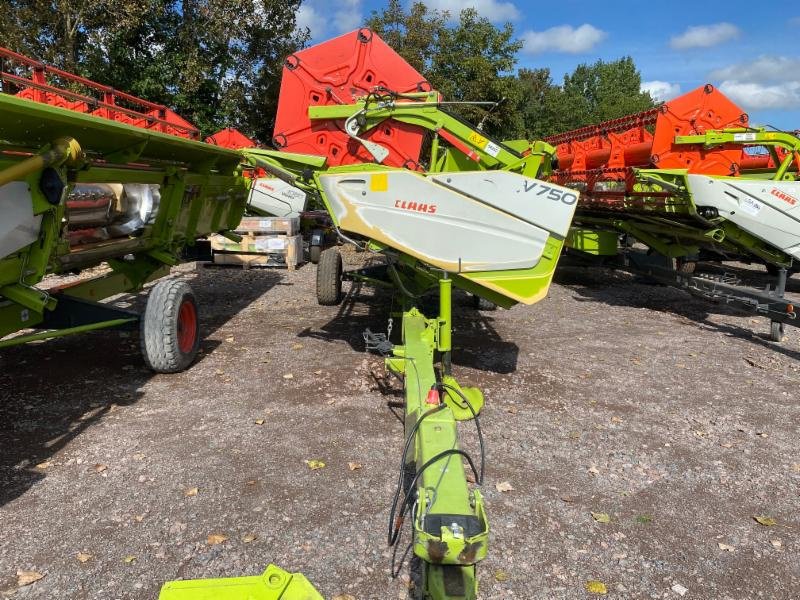 Mähdrescher of the type CLAAS LEXION 750, Gebrauchtmaschine in Landsberg (Picture 9)