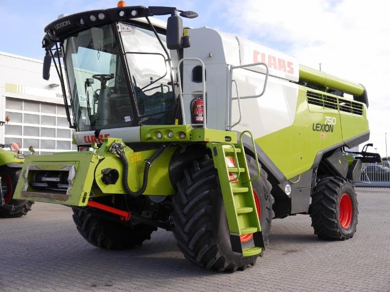 Mähdrescher του τύπου CLAAS LEXION 750, Gebrauchtmaschine σε Landsberg (Φωτογραφία 2)