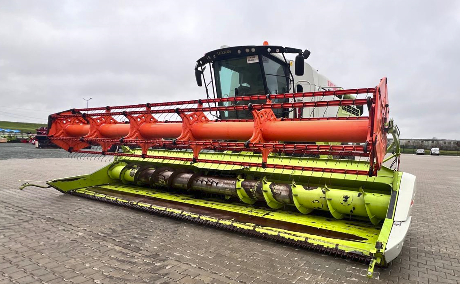 Mähdrescher des Typs CLAAS Lexion 750, Gebrauchtmaschine in Orţişoara (Bild 3)