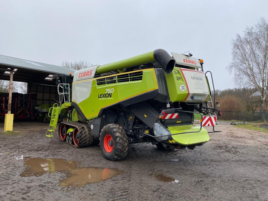 Mähdrescher от тип CLAAS Lexion 750, Gebrauchtmaschine в Sittensen (Снимка 3)