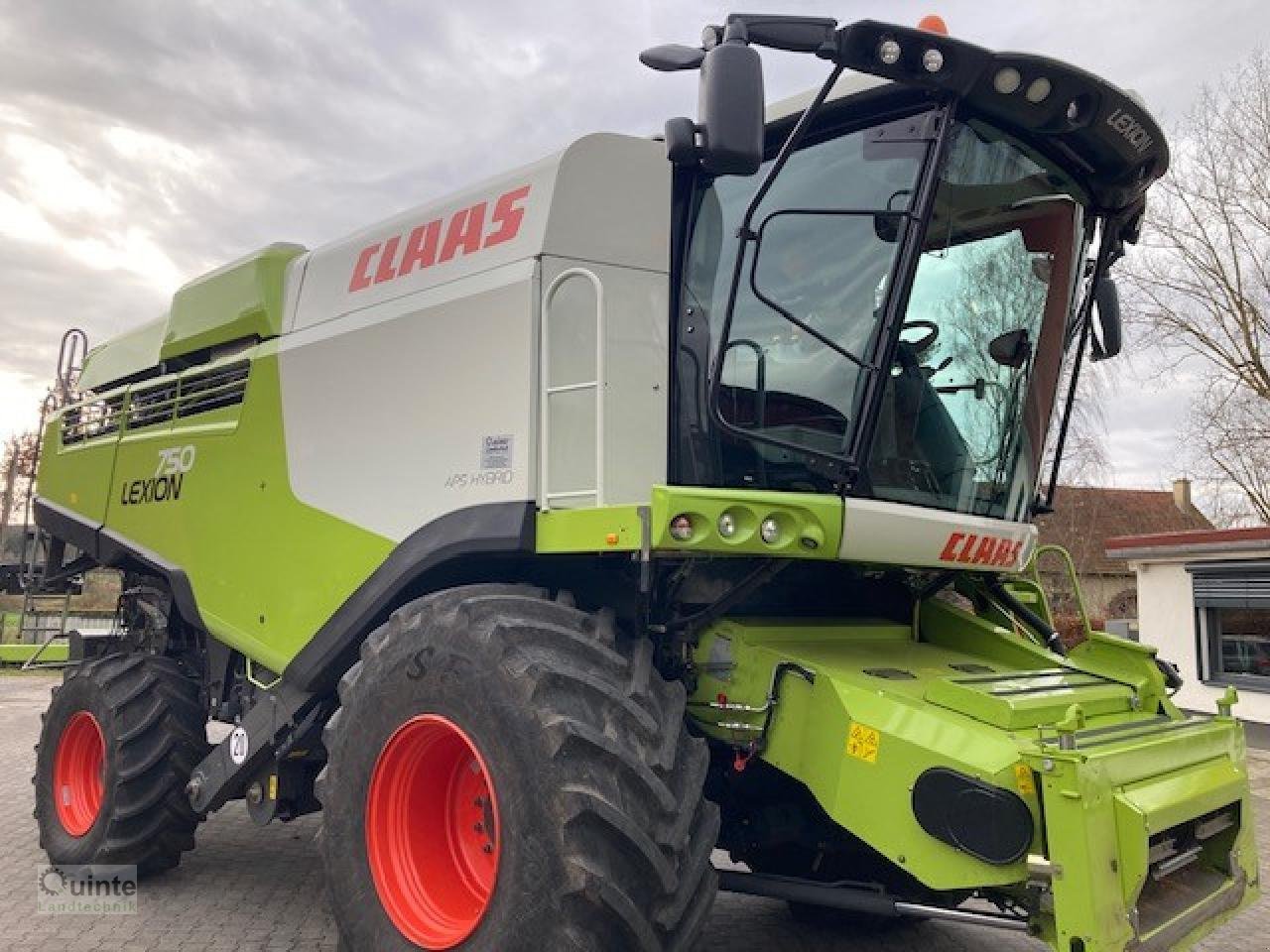 Mähdrescher typu CLAAS Lexion 750, Gebrauchtmaschine w Lichtenau-Kleinenberg (Zdjęcie 4)