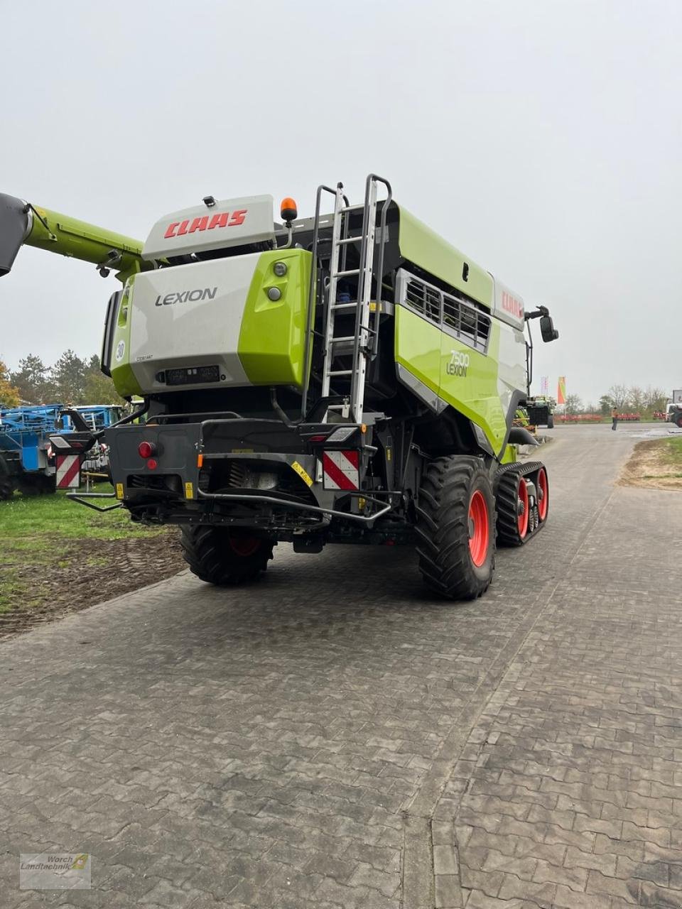 Mähdrescher van het type CLAAS Lexion 7500 TT, Gebrauchtmaschine in Schora (Foto 5)