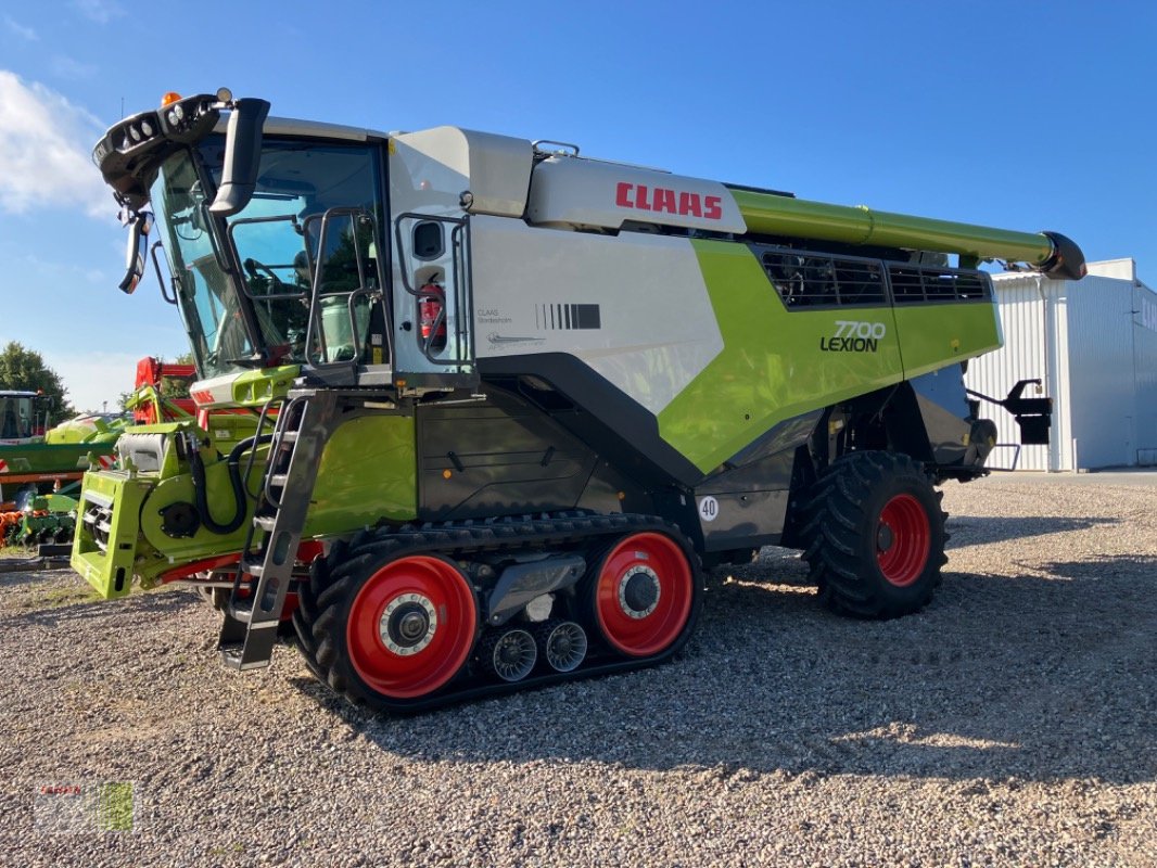 Mähdrescher Türe ait CLAAS LEXION 7500 TT, Neumaschine içinde Weddingstedt (resim 10)