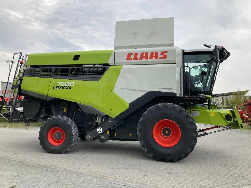 Mähdrescher typu CLAAS LEXION 7500, Gebrauchtmaschine v Schwülper (Obrázok 5)