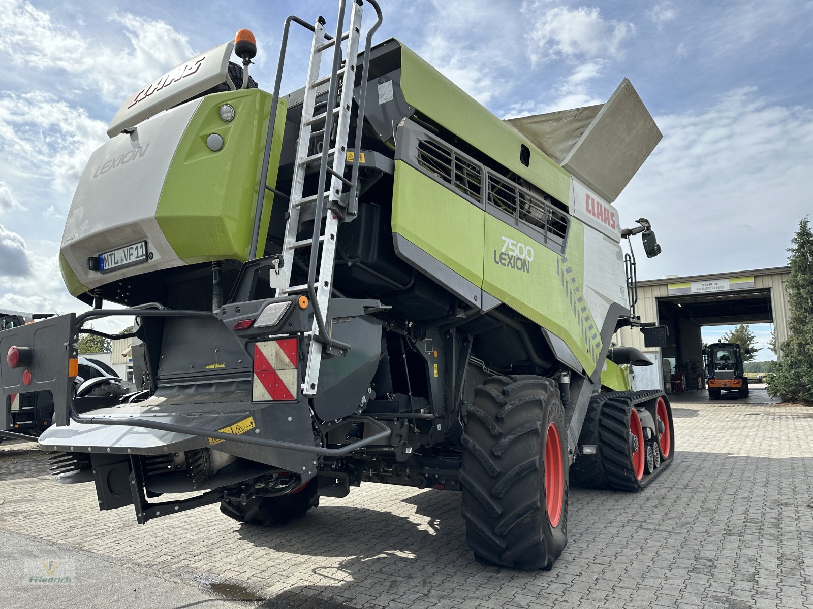 Mähdrescher van het type CLAAS Lexion 7500, Gebrauchtmaschine in Bad Lausick (Foto 4)