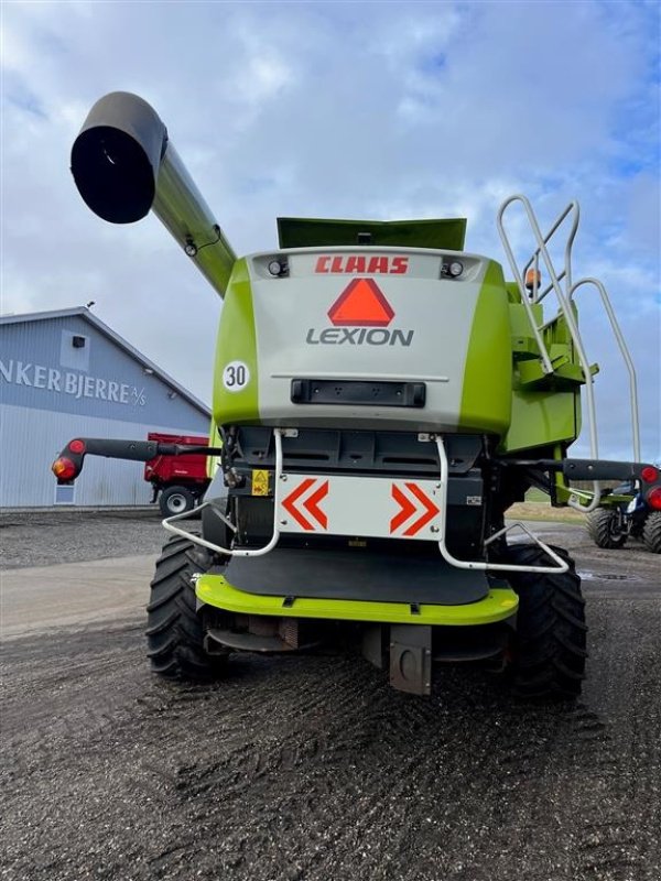 Mähdrescher tip CLAAS LEXION 760 4WD 30f Vario skærbord, Gebrauchtmaschine in Holstebro (Poză 4)