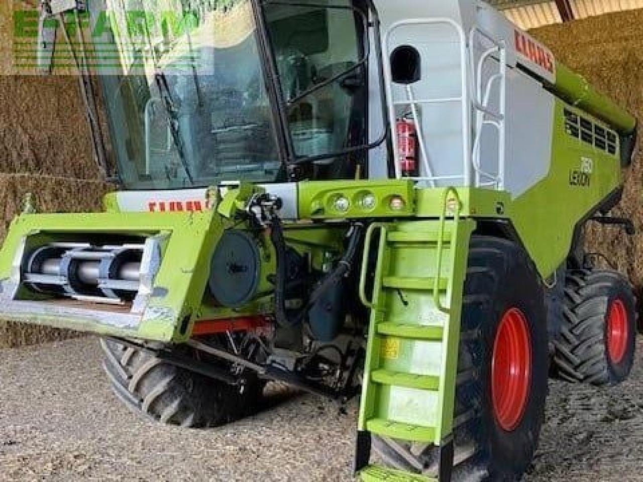 Mähdrescher типа CLAAS LEXION 760 4WD, Gebrauchtmaschine в OLDMELDRUM, INVERURIE (Фотография 2)