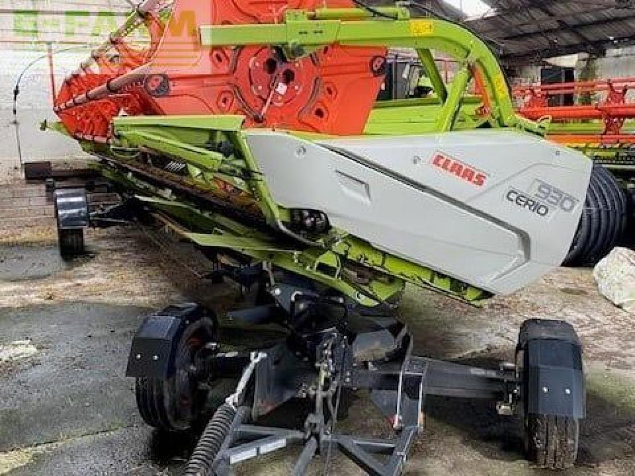 Mähdrescher типа CLAAS LEXION 760 4WD, Gebrauchtmaschine в OLDMELDRUM, INVERURIE (Фотография 9)