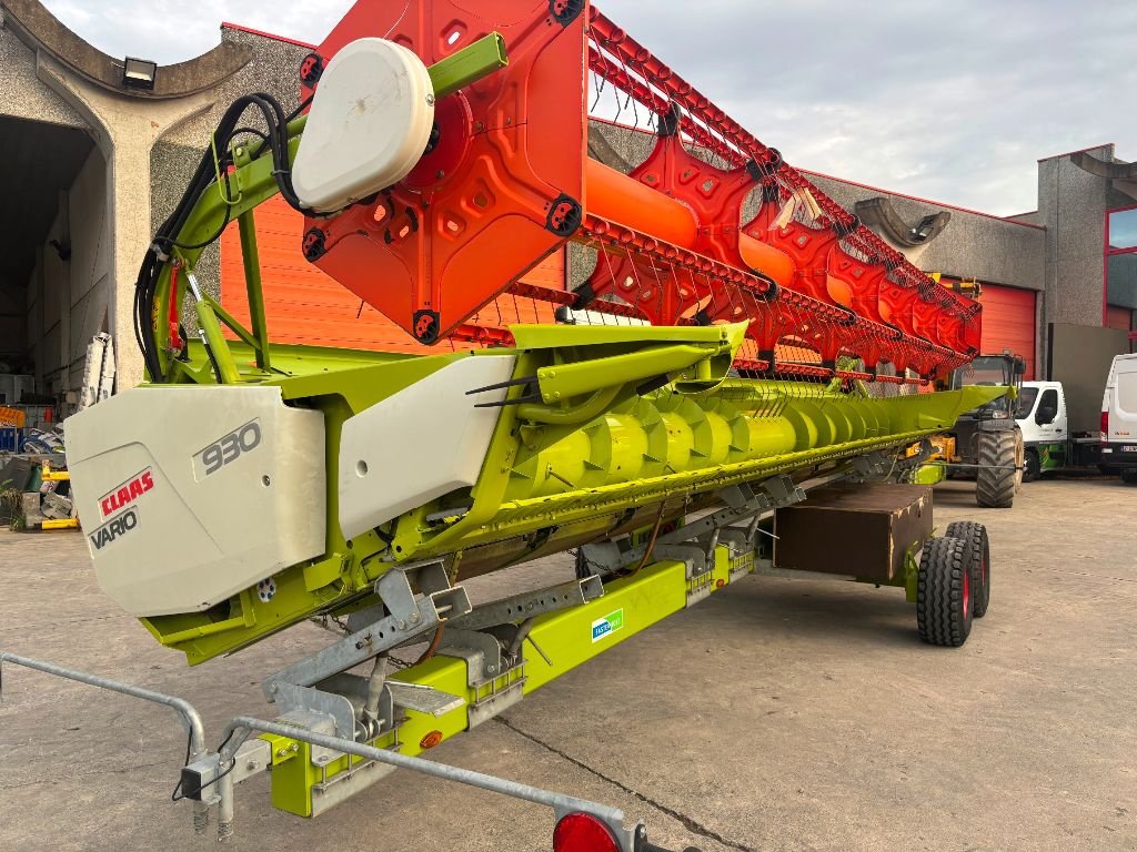 Mähdrescher tip CLAAS LEXION 760 4X4, Gebrauchtmaschine in Baillonville (Poză 8)