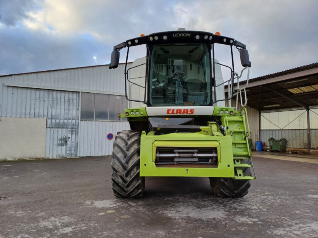 Mähdrescher от тип CLAAS LEXION 760 MONTANA + VARIO 1 900, Gebrauchtmaschine в VERT TOULON (Снимка 4)