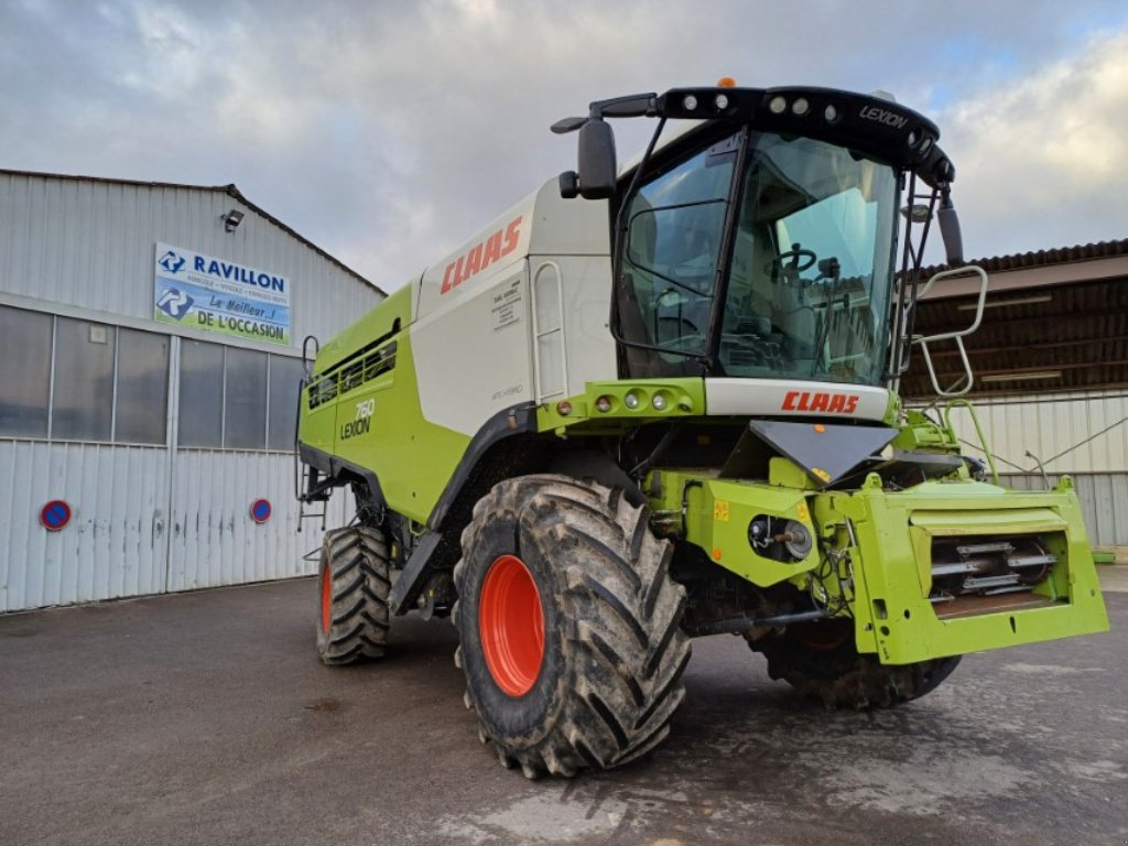 Mähdrescher du type CLAAS LEXION 760 MONTANA + VARIO 1 900, Gebrauchtmaschine en VERT TOULON (Photo 3)