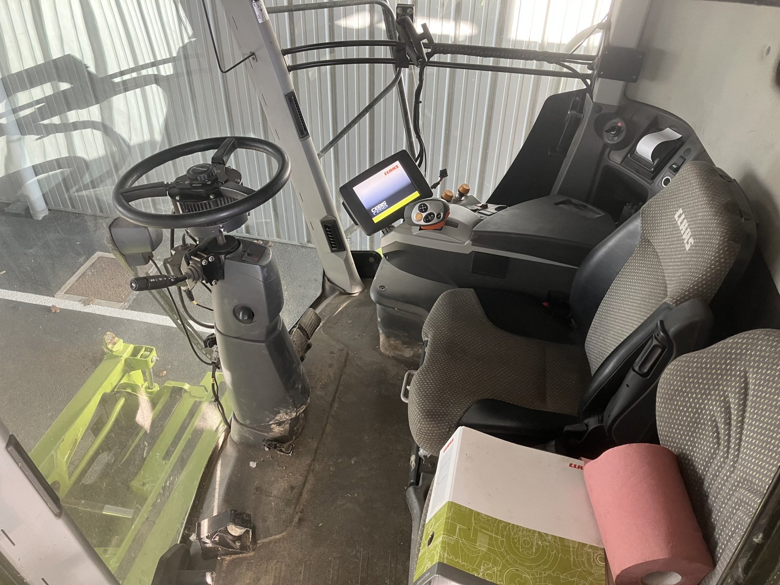 Mähdrescher des Typs CLAAS Lexion 760 Montana, Gebrauchtmaschine in CONNANTRE (Bild 26)