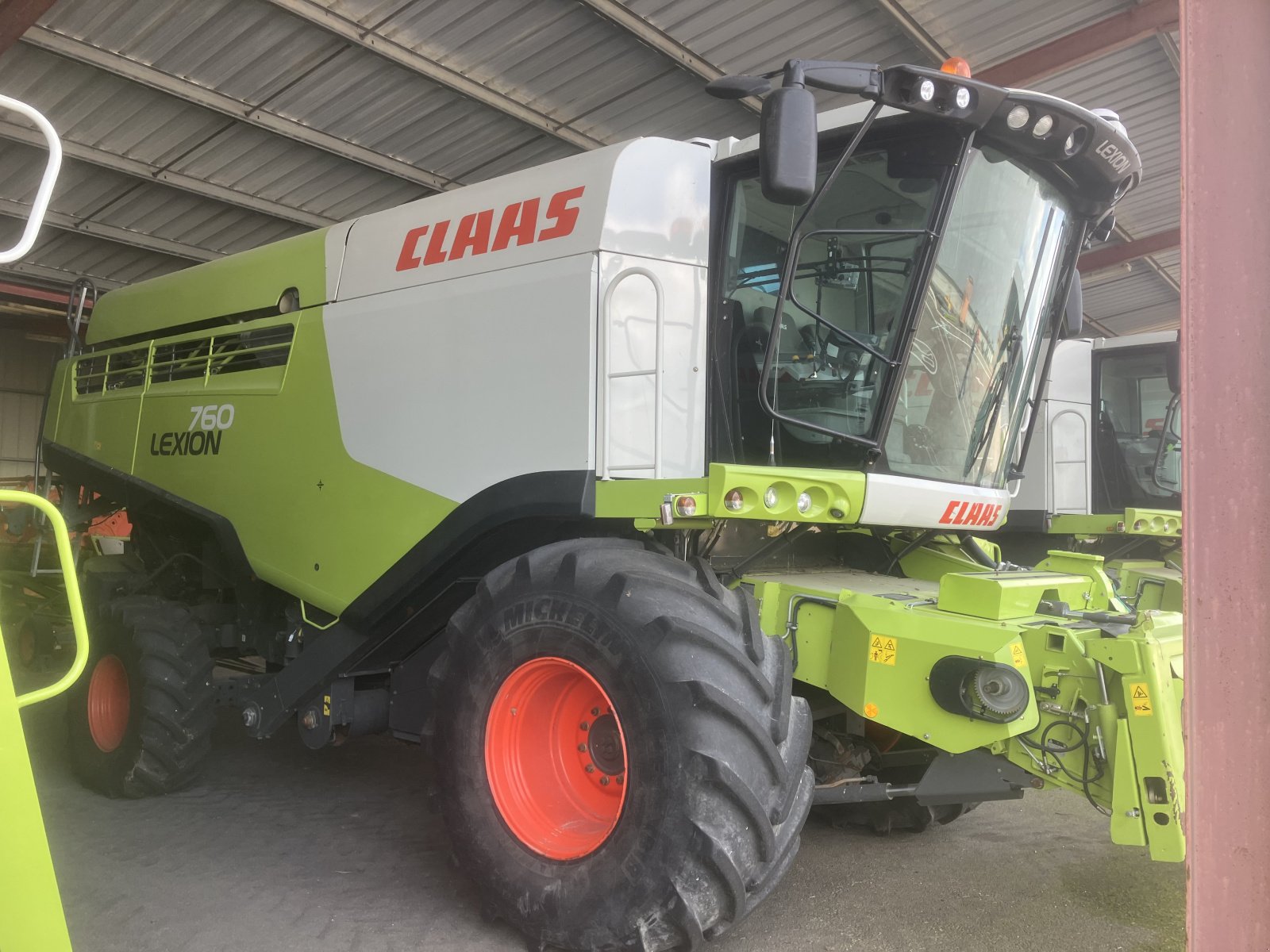 Mähdrescher del tipo CLAAS Lexion 760 Montana, Gebrauchtmaschine In CONNANTRE (Immagine 1)