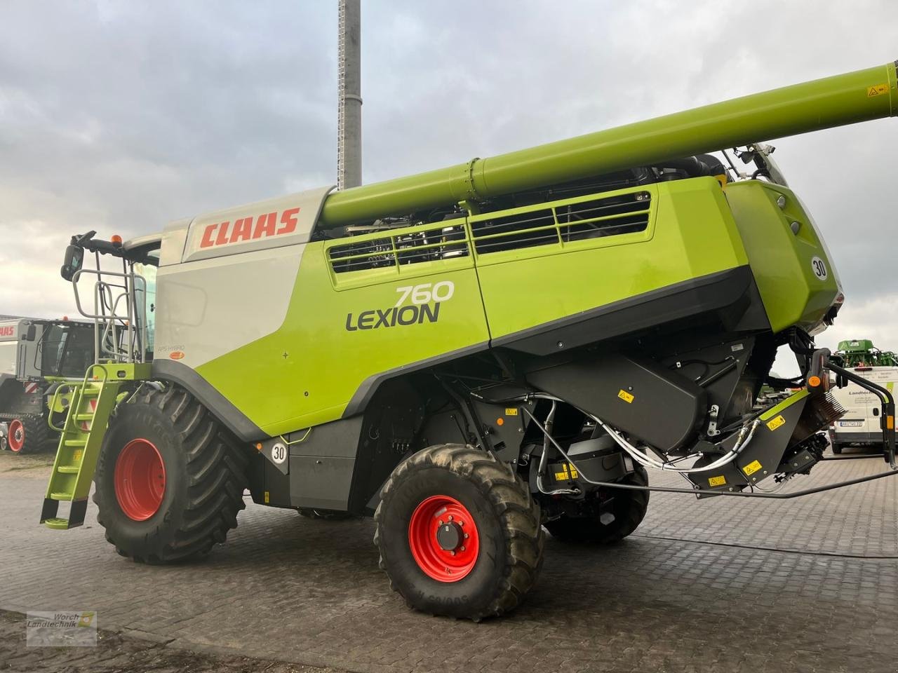 Mähdrescher van het type CLAAS Lexion 760 Tier4i, Gebrauchtmaschine in Schora (Foto 9)