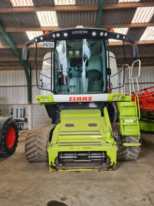 Mähdrescher del tipo CLAAS LEXION 760 TT 4X4, Gebrauchtmaschine In Baillonville (Immagine 8)