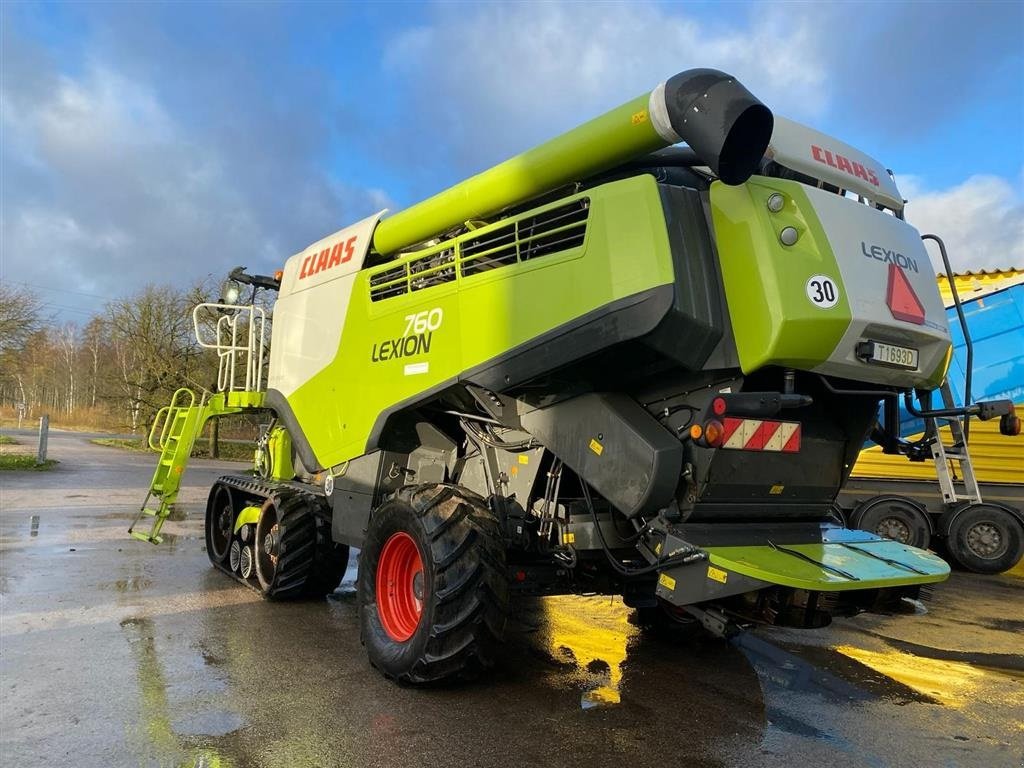 Mähdrescher van het type CLAAS LEXION 760 TT Incl. Skærebord og vogn. Ring til Ulrik på 40255544. Jeg snakker Jysk, tysk og engelsk., Gebrauchtmaschine in Kolding (Foto 3)