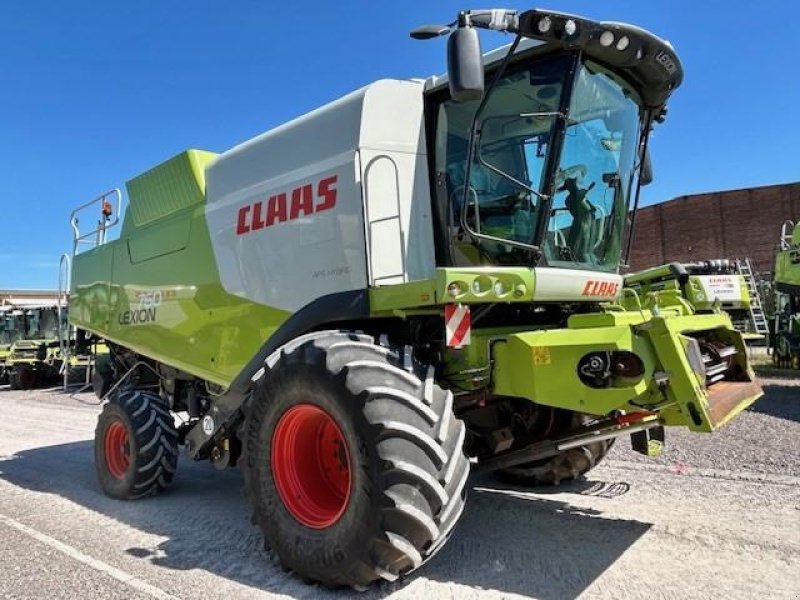 Mähdrescher del tipo CLAAS LEXION 760, Gebrauchtmaschine en Landsberg (Imagen 1)