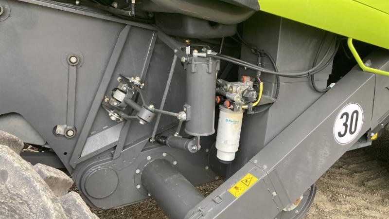 Mähdrescher des Typs CLAAS LEXION 760, Gebrauchtmaschine in Schwülper (Bild 13)