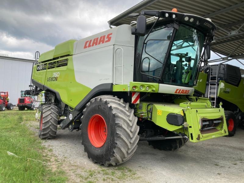 Mähdrescher des Typs CLAAS LEXION 760, Gebrauchtmaschine in Schwülper (Bild 2)