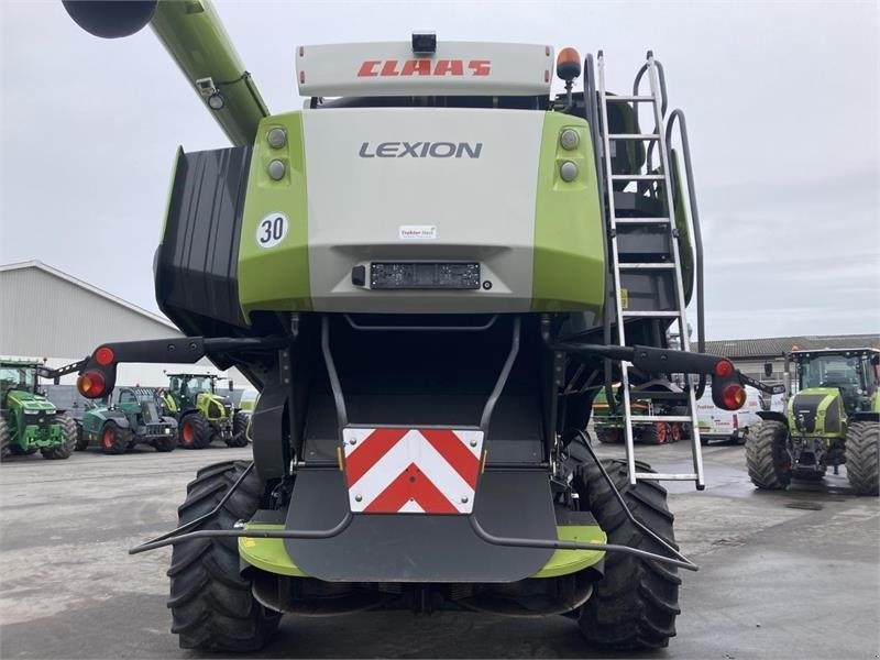 Mähdrescher van het type CLAAS LEXION 760, Gebrauchtmaschine in Brønderslev (Foto 5)