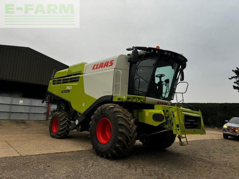 Mähdrescher van het type CLAAS LEXION 760M, Gebrauchtmaschine in MICHELDEVER, WINCHESTER (Foto 1)