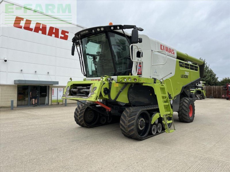 Mähdrescher tip CLAAS LEXION 760TT, Gebrauchtmaschine in SUFFOLK (Poză 1)