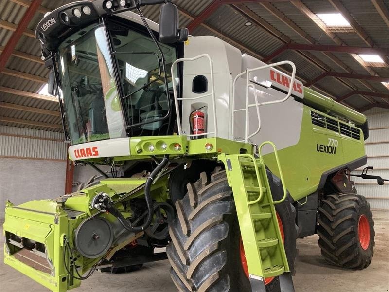 Mähdrescher des Typs CLAAS LEXION 770 4-WD, Gebrauchtmaschine in Brønderslev (Bild 1)