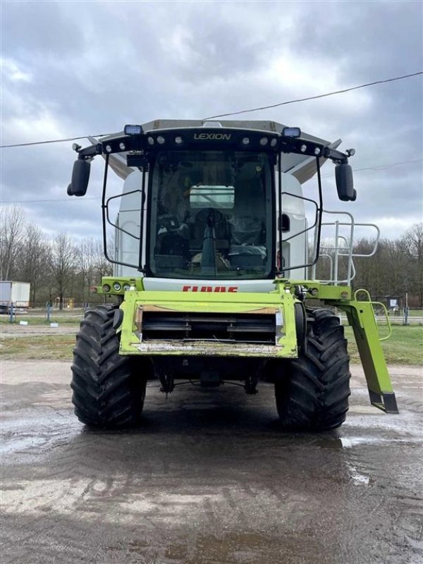 Mähdrescher a típus CLAAS LEXION 770 4WD. Incl. Skærebord V930 og 4 hjuls vogn. GPS klar. Ring til Ulrik på +4540255544. Jeg snakker Jysk., Gebrauchtmaschine ekkor: Kolding (Kép 8)