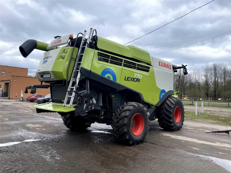 Mähdrescher του τύπου CLAAS LEXION 770 4WD. Incl. Skærebord V930 og 4 hjuls vogn. GPS klar. Ring til Ulrik på +4540255544. Jeg snakker Jysk., Gebrauchtmaschine σε Kolding (Φωτογραφία 1)