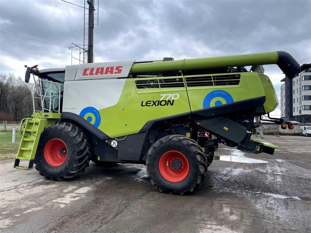 Mähdrescher a típus CLAAS LEXION 770 4WD. Incl. Skærebord V930 og 4 hjuls vogn. GPS klar. Ring til Ulrik på +4540255544. Jeg snakker Jysk., Gebrauchtmaschine ekkor: Kolding (Kép 4)