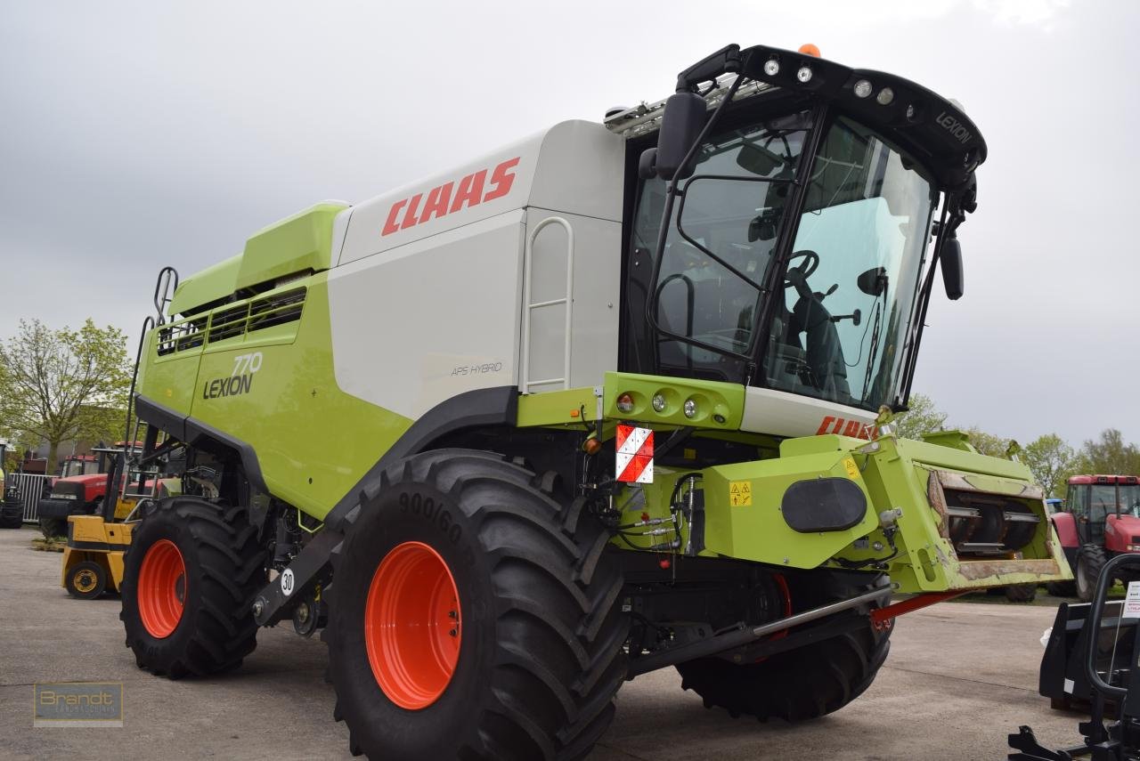 Mähdrescher des Typs CLAAS Lexion 770 APS Hybrid *3-D*, Gebrauchtmaschine in Oyten (Bild 2)