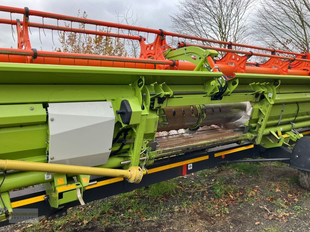 Mähdrescher van het type CLAAS Lexion 770 - Cemos Automatic/ Vario 1080, Gebrauchtmaschine in Mühlengeez (Foto 21)