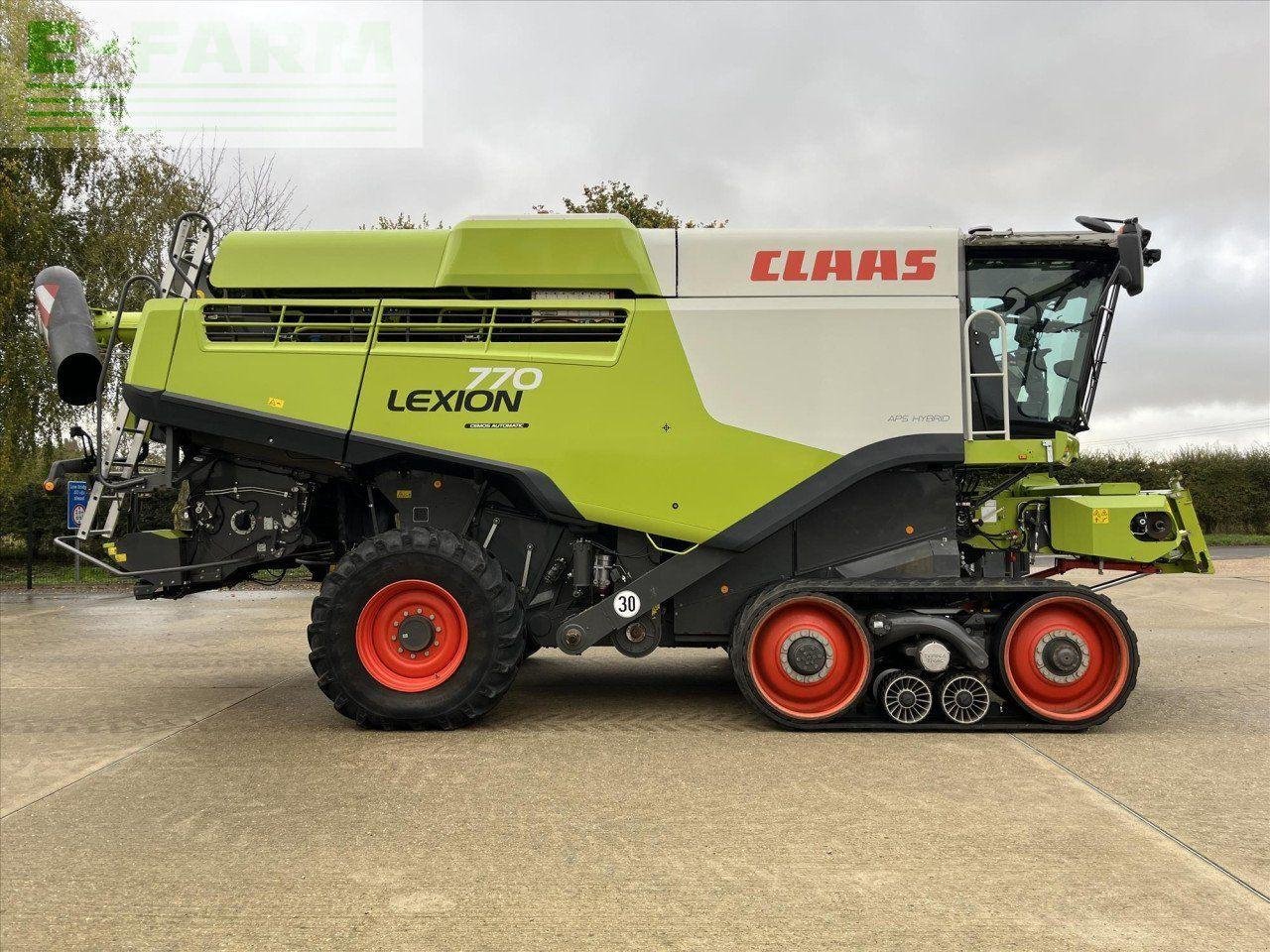 Mähdrescher del tipo CLAAS LEXION 770 TERRA TRAC CTF, Gebrauchtmaschine In SUFFOLK (Immagine 4)