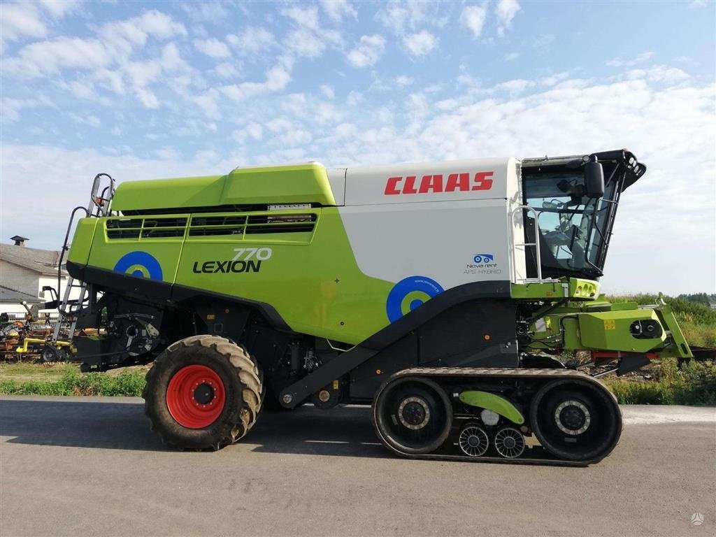 Mähdrescher typu CLAAS LEXION 770 TT INCL Skærebord!!! GPS. CEMOS Cruise Pilot. CEMOS Auto Pilot. CEMOS Auto Crop Flow. CEMOS Auto Slope. Compressor etc. Vi giver 100 timers reklamationsret i DK!!!, Gebrauchtmaschine v Kolding (Obrázok 2)