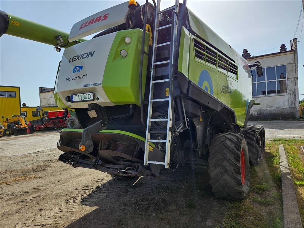 Mähdrescher del tipo CLAAS LEXION 770 TT Med skærebord Vario 1230. Tera Tracs. CEMOS Auto. Cruise Pilot. Ring til Ulrik på 40255544. Jeg snakker Jysk, tysk og engelsk., Gebrauchtmaschine en Kolding (Imagen 5)