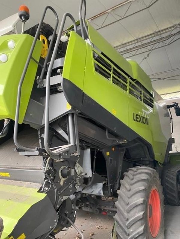 Mähdrescher of the type CLAAS LEXION 770 TT Vi giver 100 timers reklamationsret i DK!!! Incl Vario V 1050 bord. Laser Pilot. Telematic dokumentation. Mange paa lager. Ring til Ulrik 0045-40255544, Gebrauchtmaschine in Kolding (Picture 2)