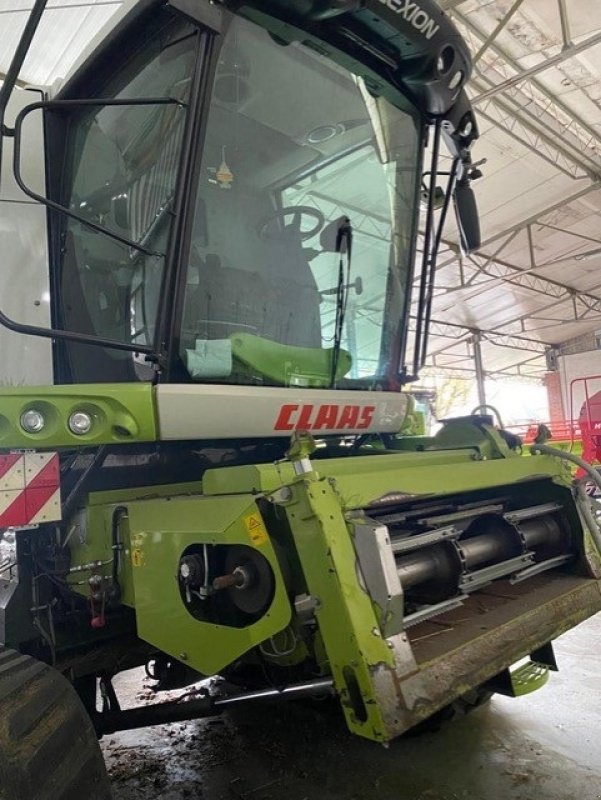 Mähdrescher of the type CLAAS LEXION 770 TT Vi giver 100 timers reklamationsret i DK!!! Incl Vario V 1050 bord. Laser Pilot. Telematic dokumentation. Mange paa lager. Ring til Ulrik 0045-40255544, Gebrauchtmaschine in Kolding (Picture 3)