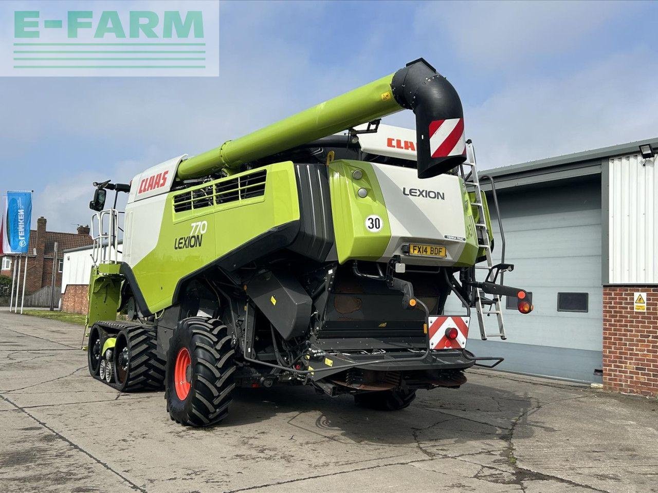 Mähdrescher του τύπου CLAAS LEXION 770 TT, Gebrauchtmaschine σε SLEAFORD (Φωτογραφία 3)